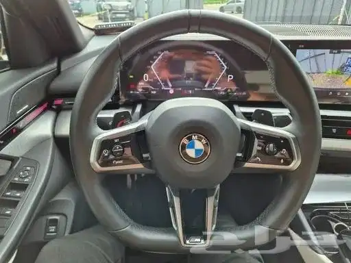 BMW 520I M Sport 2024 استيراد كوريا 4