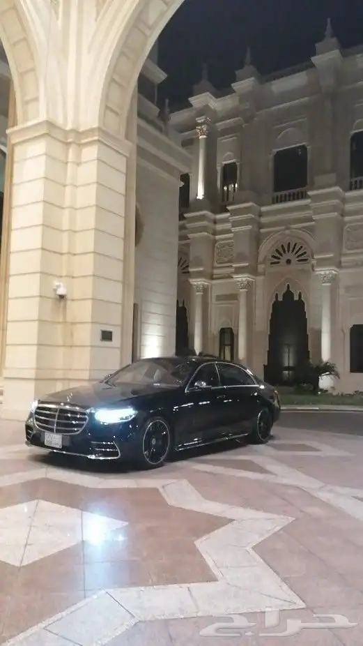 ايجار سيارات فخمة مع السواقين جدة 0