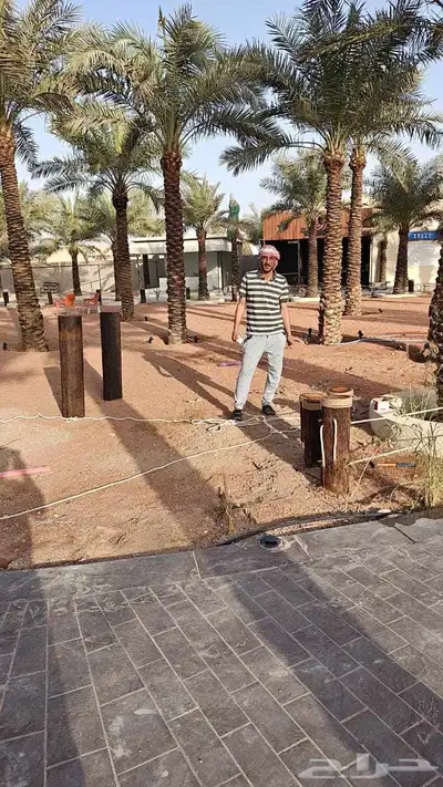 السلام عليكم ورحمه الله يوجد جميع انواع الاخشاب عدنان مربيع 0
