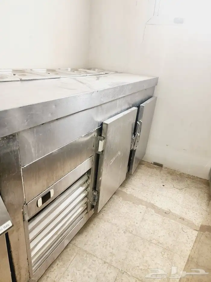 ثلاجه ستيل سمايكر مستخدمه شبه جديد 0