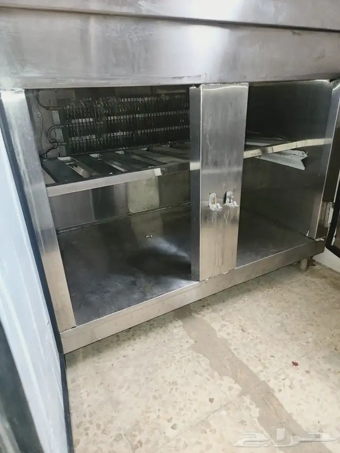 ثلاجه ستيل سمايكر مستخدمه شبه جديد 2