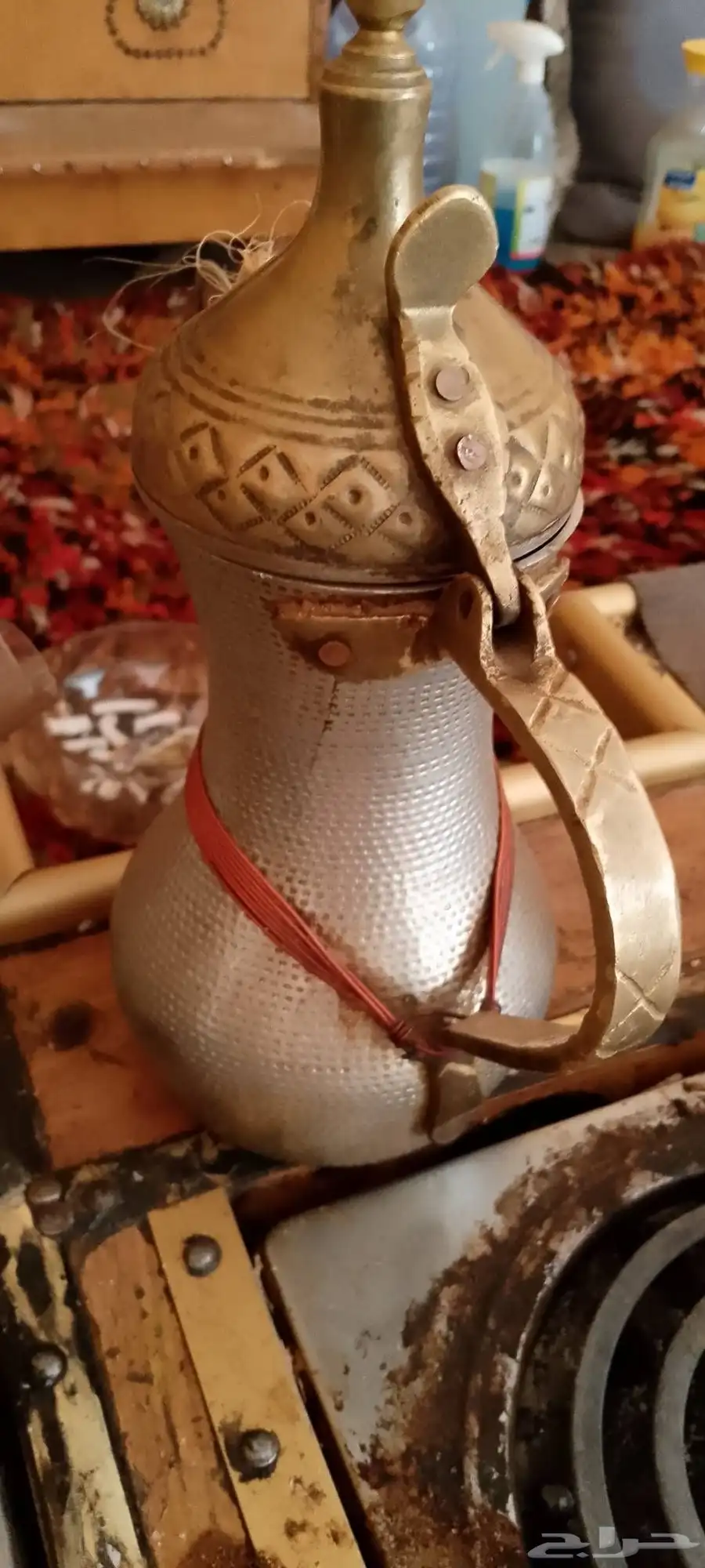 للبيع. دلآل..وجدور طبح. سوريات والسيف والرسلان العدد 4 6