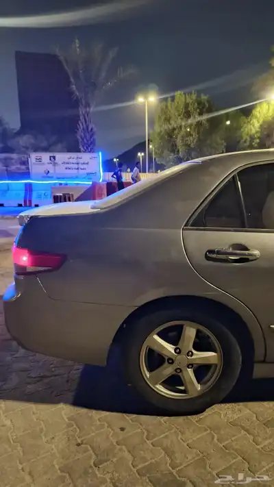 للبيع هوندا اكورد 8