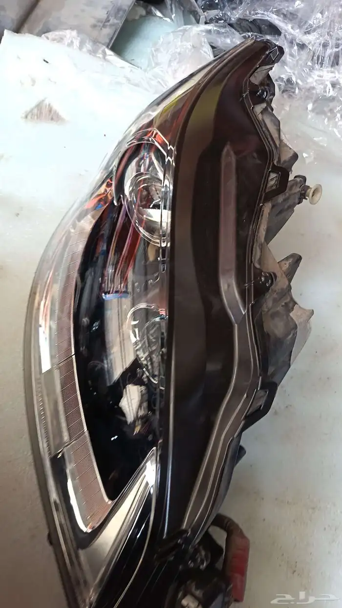 شمعه يمين لكزز LS460 من مديل 2013الى 2016 2
