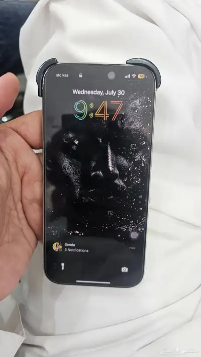 ايفون 16 برو 256 ابيض 1
