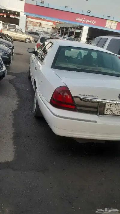 فورد ماركيز 2009 فورد ماركيز 2009 6