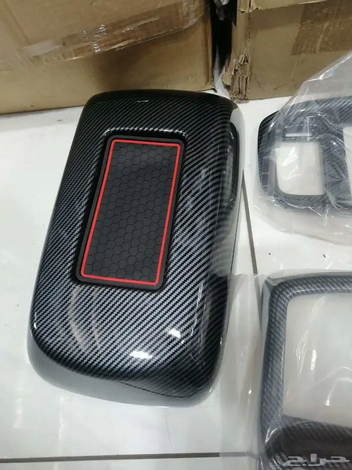 بكج كاربون فايبر دوج تشارجر 2015_2024 7