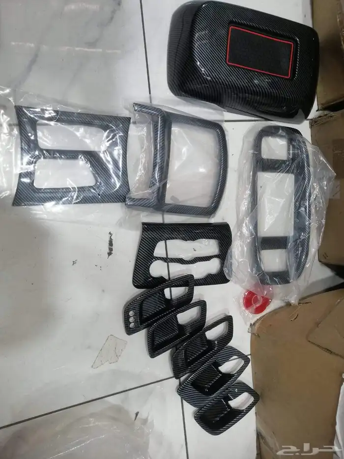 بكج كاربون فايبر دوج تشارجر 2015_2024 2