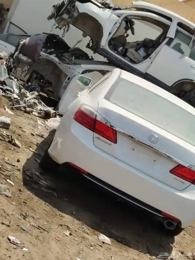 هوندا اكورد موديل 2013 تشليح قطع غيار 1