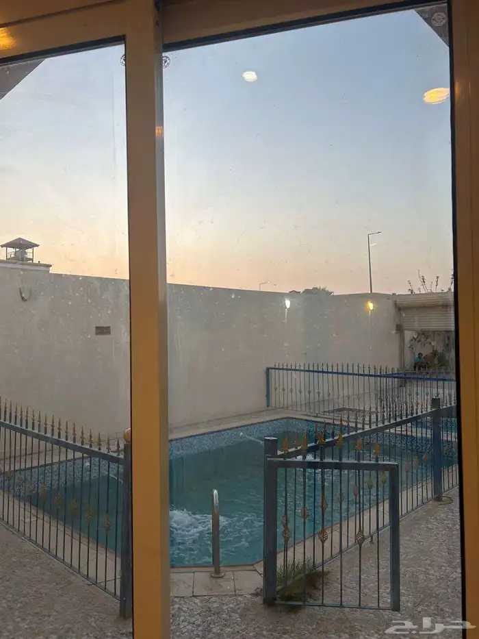شاليهك الراقي في حي الرمال 26