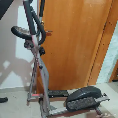 غسالة و ثلاجة و مشاية و اغراض منزلية للبيع لدواعي السفر 2