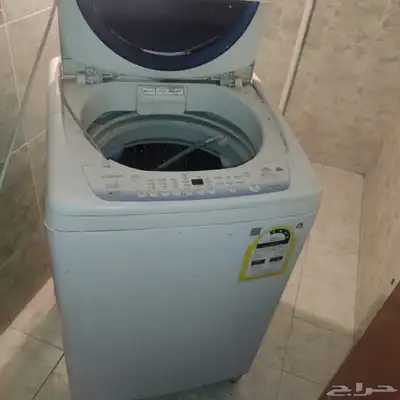 غسالة و ثلاجة و مشاية و اغراض منزلية للبيع لدواعي السفر 3