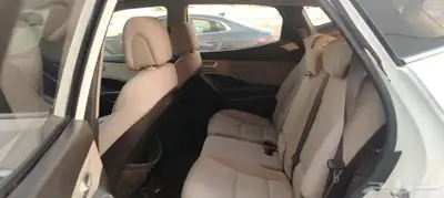 سيارة سنتافيه ماركة هونداي فل كامل بصمة موديل 2013 6