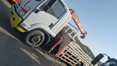 سطحات ونش بوم تراك 3طن5طن7طن10طن للايجار 4