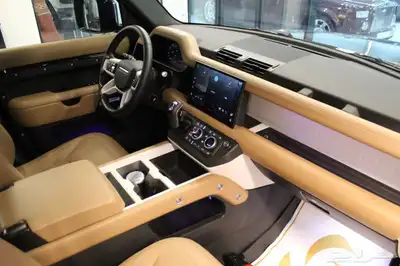 ديفندر HSE110 2025 9