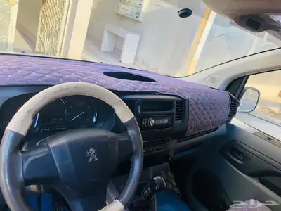 بيجو فان 2018 6