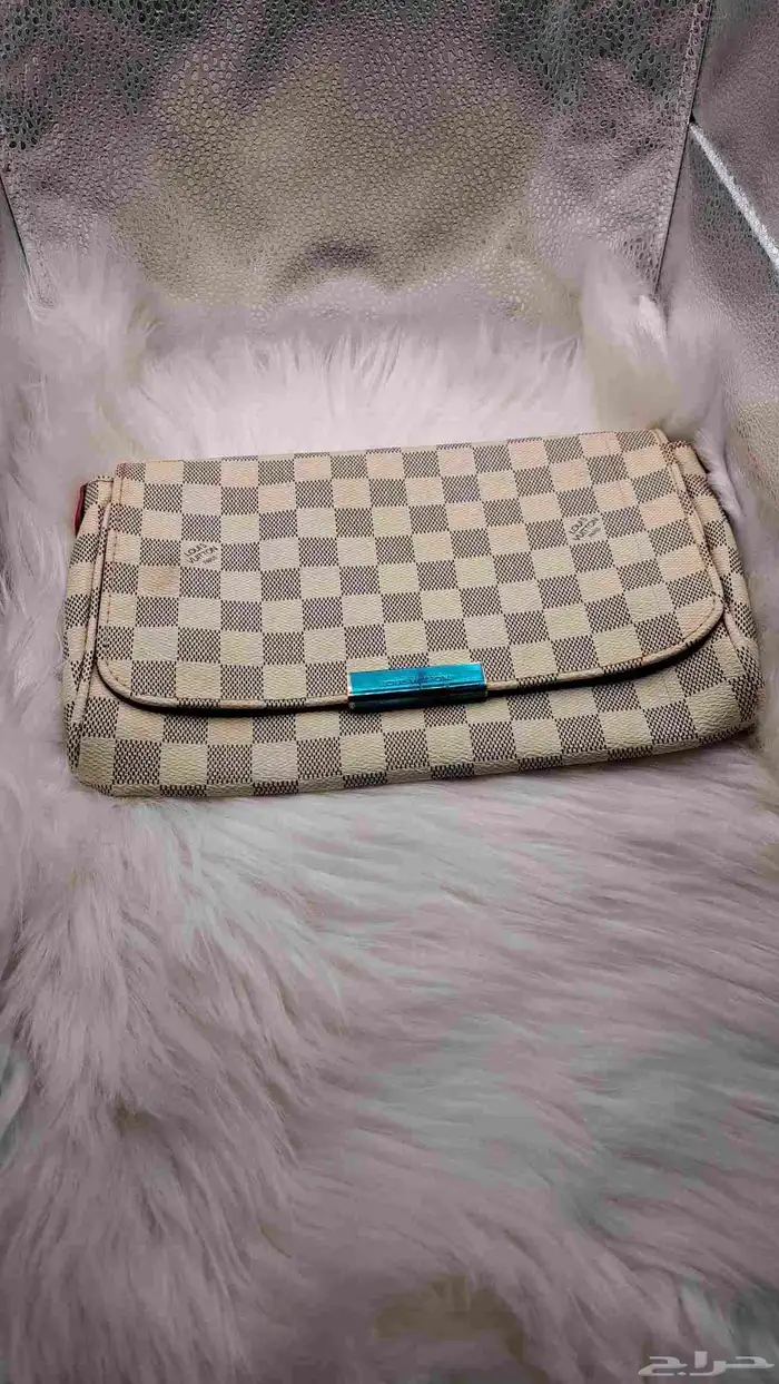 شنطة لويس فيتون Louis Vuitton 0
