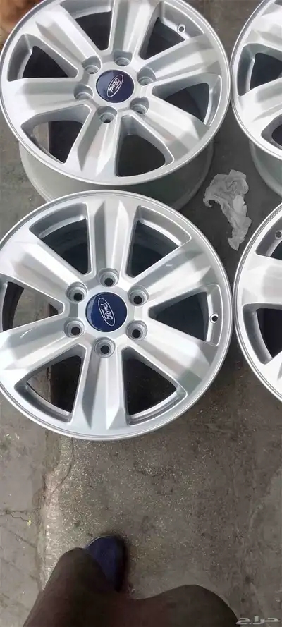 الجنوط F150 أصلي وكاله مقاس 17 3