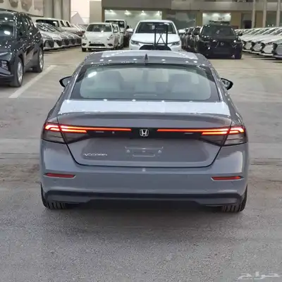 هوندا اكورد 2025 EX نص فل خليجي السعر 127 الف شامل الضريبه 8