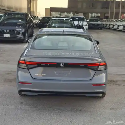 هوندا اكورد EX-L 2025 خليجي فل كامل السعر147الف شامل الضريبه 9