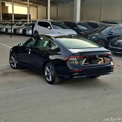 هوندا اكورد EX-L 2025 خليجي فل كامل السعر147الف شامل الضريبه 10