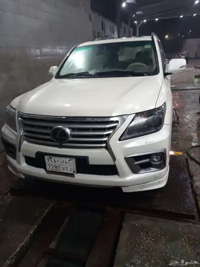 لكزس LX 570 1