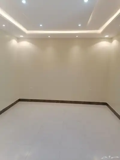 للبيع دور مساحته 310م بمخطط الرانوناء داخل حد الحرم 10