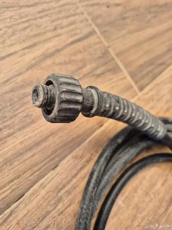 مسدس مضخه ماء مع اللي حقه 2