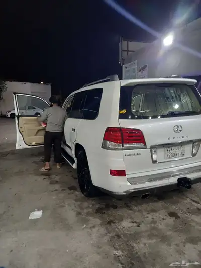 لكزس LX 570 6