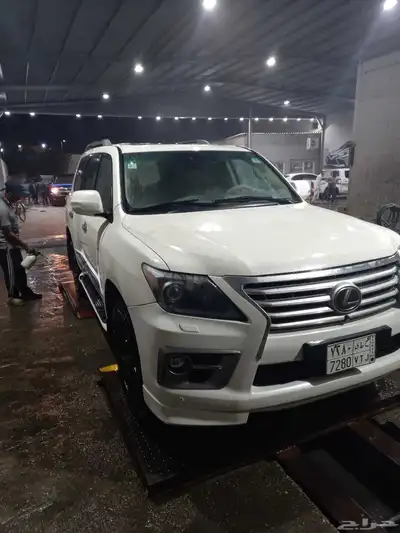 لكزس LX 570 0