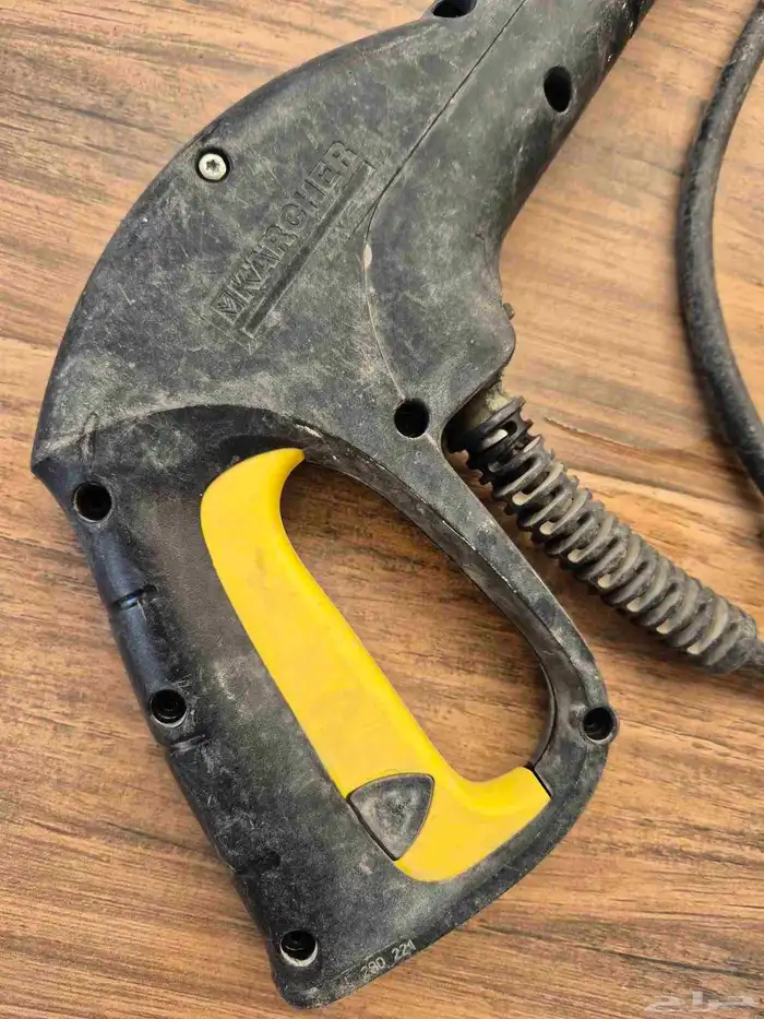 مسدس مضخه ماء مع اللي حقه 1