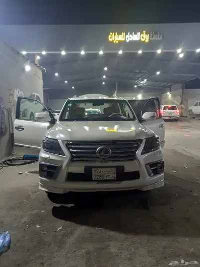 لكزس LX 570 5