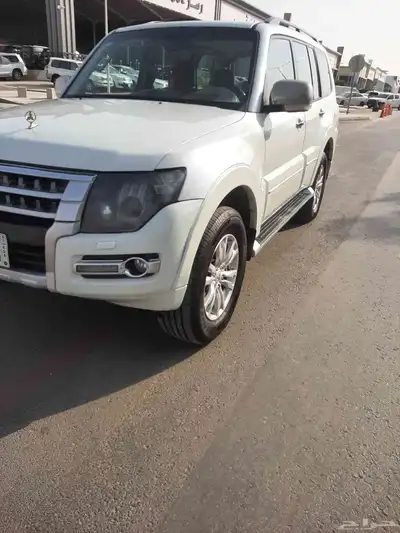 متسوبيشي باجيرو فل كامل 3800 موديل 2016 1