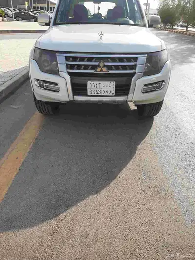 متسوبيشي باجيرو فل كامل 3800 موديل 2016 5