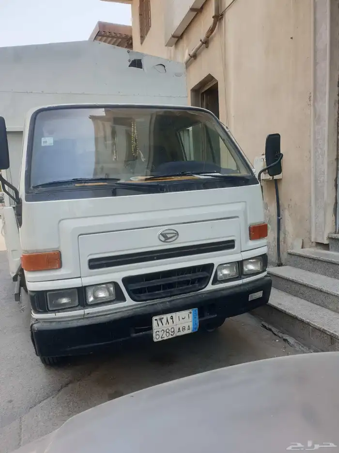 البيع ديناة دهستو على سوم السياره ما تشكو من شي حجم 12 5