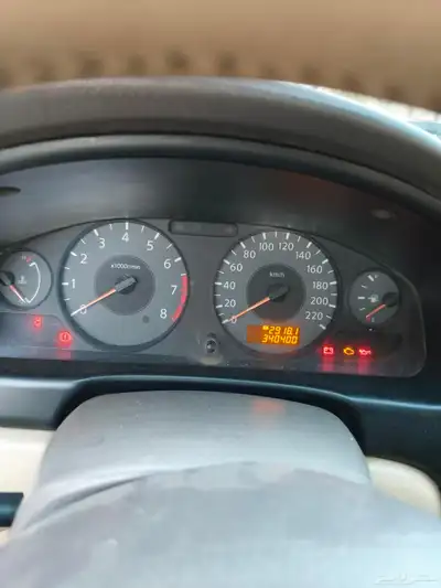 Nissan Sunny 1