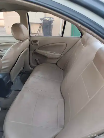 Nissan Sunny 2