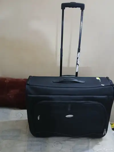 مكواة ملابس شغال ومقلاه فشار شغال 2