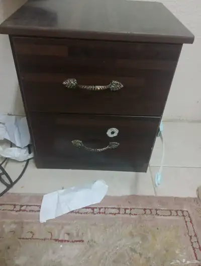 غرفة نوم مع سرير خشب اضافي 3