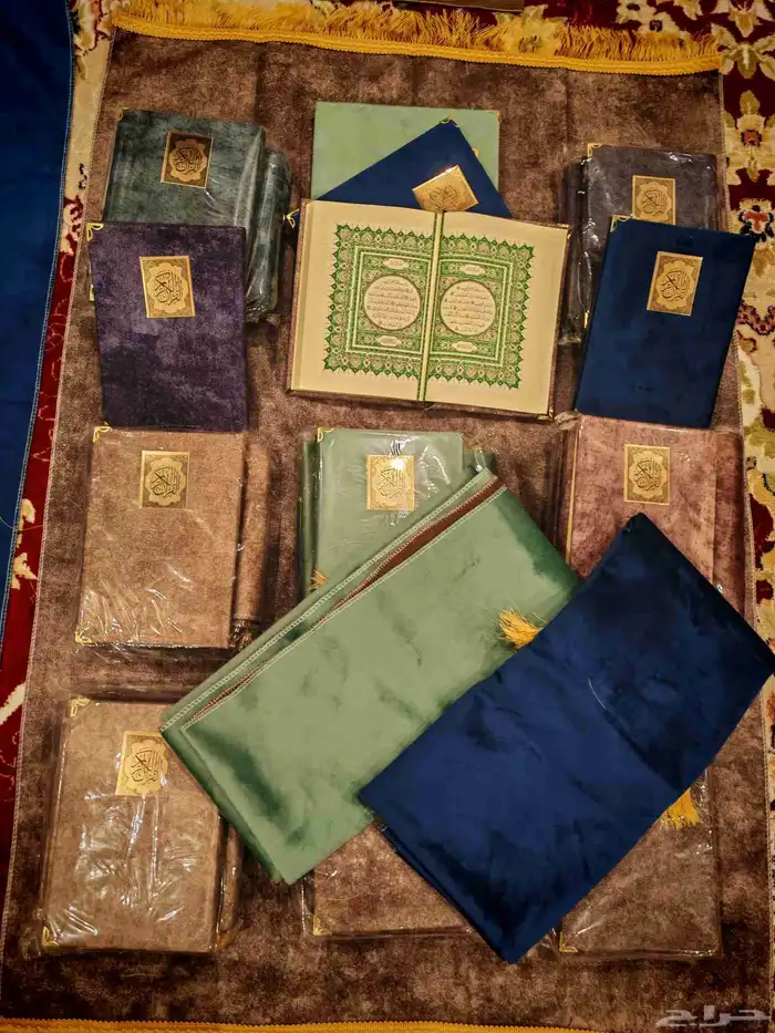 قران الكريم جمله درزن 12 طقم ب 200 SR 5