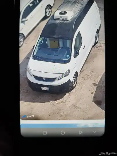 بيجو فان ثلاجه 2020ممشي80الف فبريكه 1