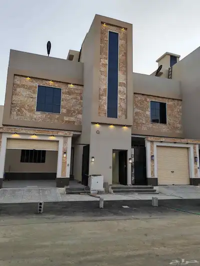 للبيع بحي اليرموك خميس مشيط روف درج خارجي تشطيب مودرن 0