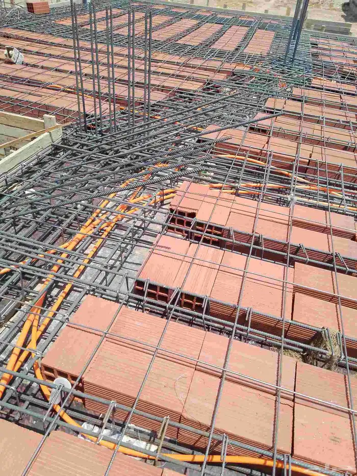 كهربائي وجيد لجميع اعمال الكهرباء عماير فلل محلات تجاريه 4