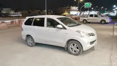 تويتا افانزا 2015 1