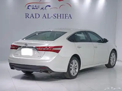 تويوتا افالون XLE 2015 4