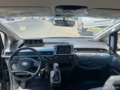 هونداي ستاريا اوتوماتيك ديزل موديل 2025 9