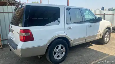قطع غيار اكسبديشن موديل 2008 3
