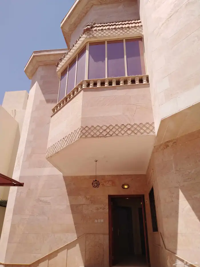 فيلا للبيع أو للإيجار (داخل حد الحرم النبوي) 3