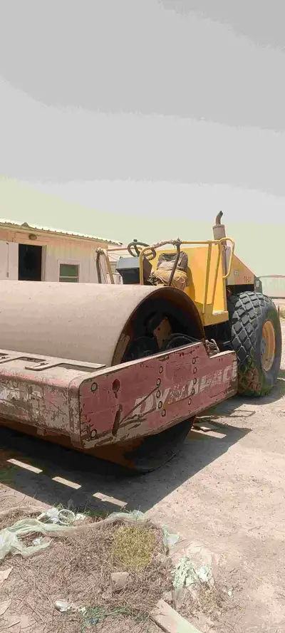 معدات ثقيله للبيع تشليح سطحات مارسيدس 2