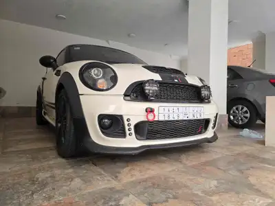 ميني كوبر R58 للبيع او البدل بمرسيدس سمارت 453 3